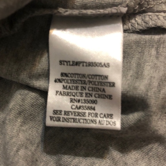 NWT Altar’d State Merry Christmas Vintage Truck Raglan Tee Long Sleeve Size XS - Picture 5 of 5